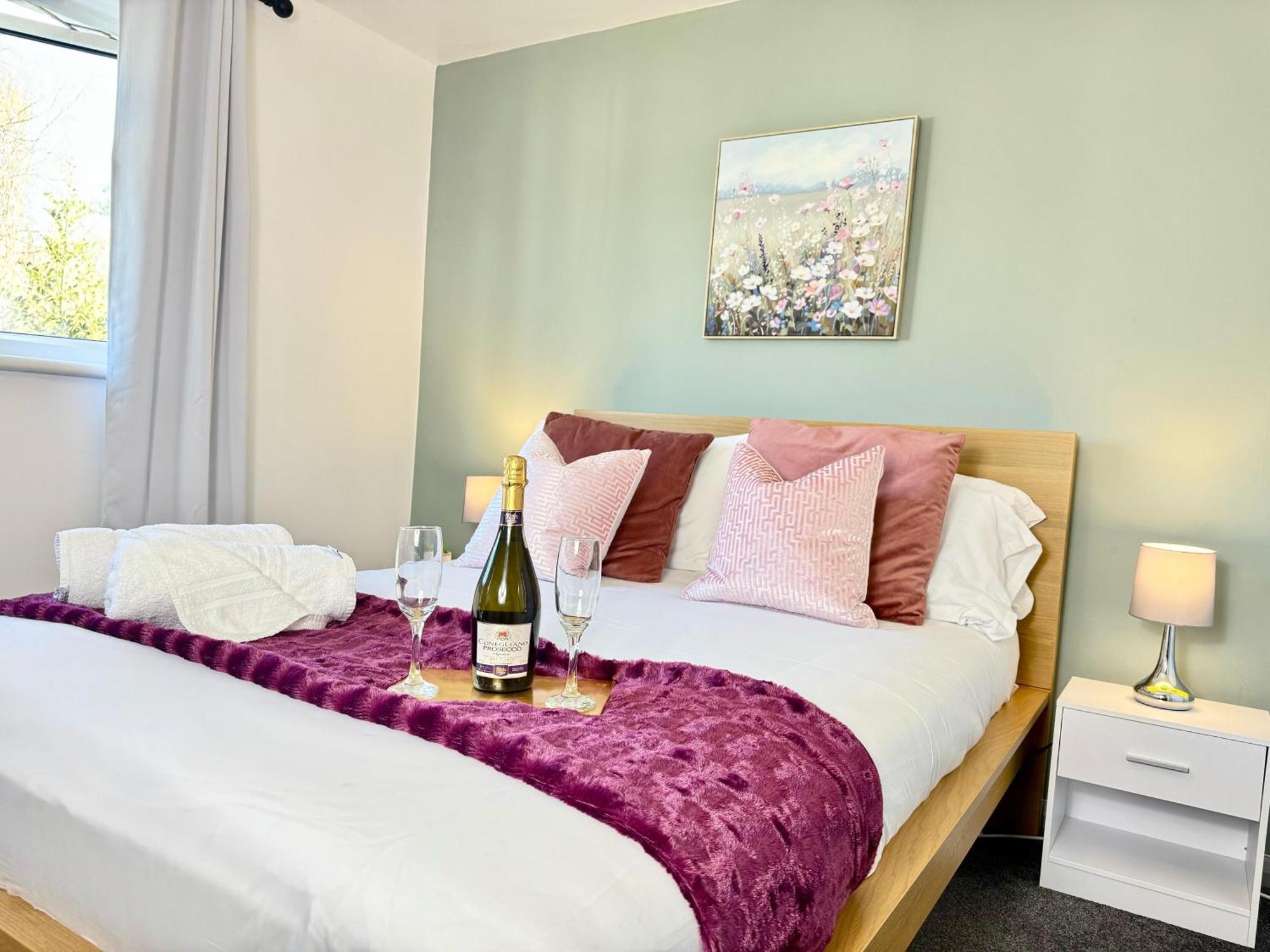 Stylish 3-Bedroom House With Garden & Free Parking'S, Prime Location With Private Garden Kidlington Buitenkant foto